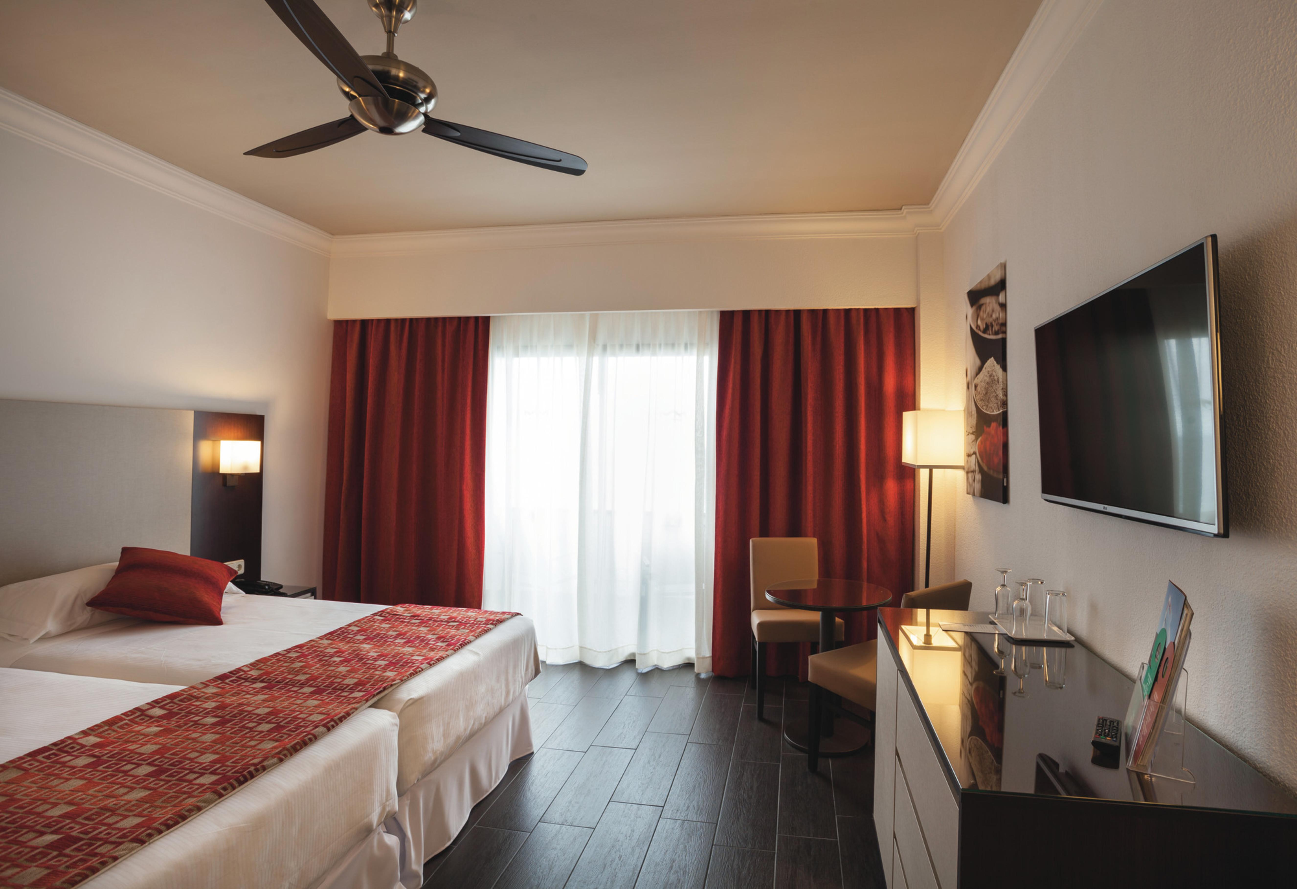 Hotel Riu Monica - Adults Only Нерха Екстер'єр фото