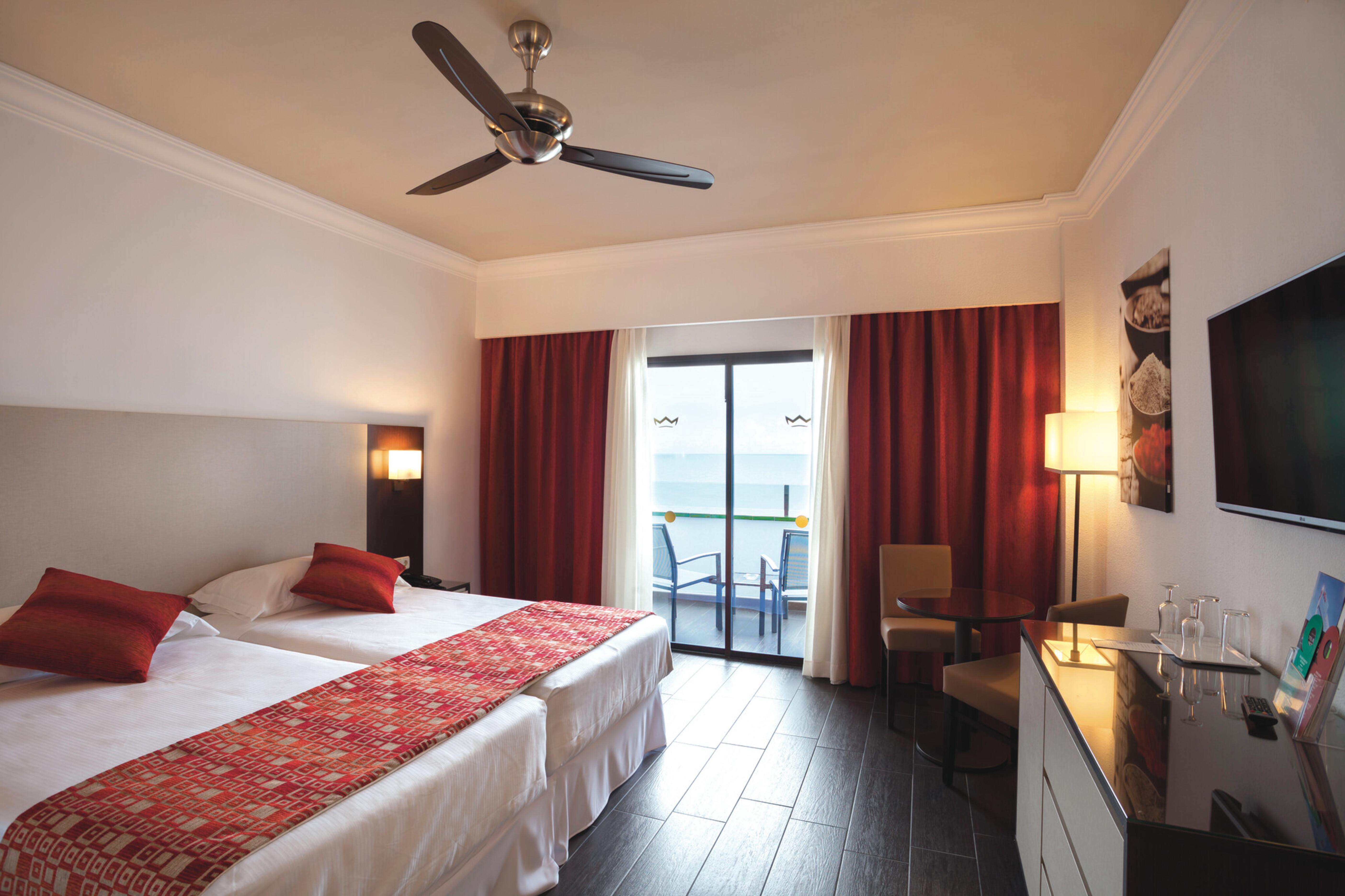 Hotel Riu Monica - Adults Only Нерха Екстер'єр фото