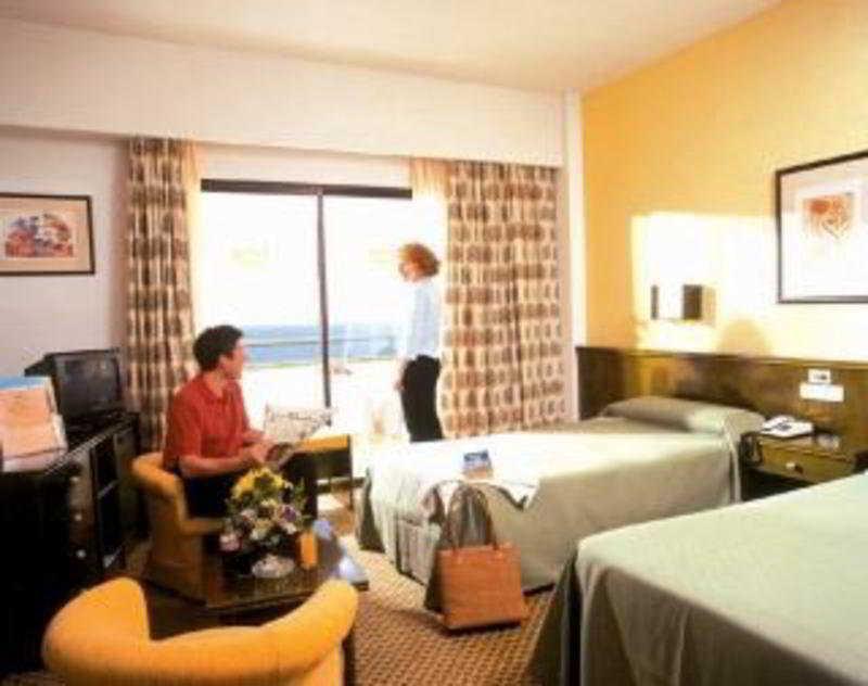 Hotel Riu Monica - Adults Only Нерха Екстер'єр фото